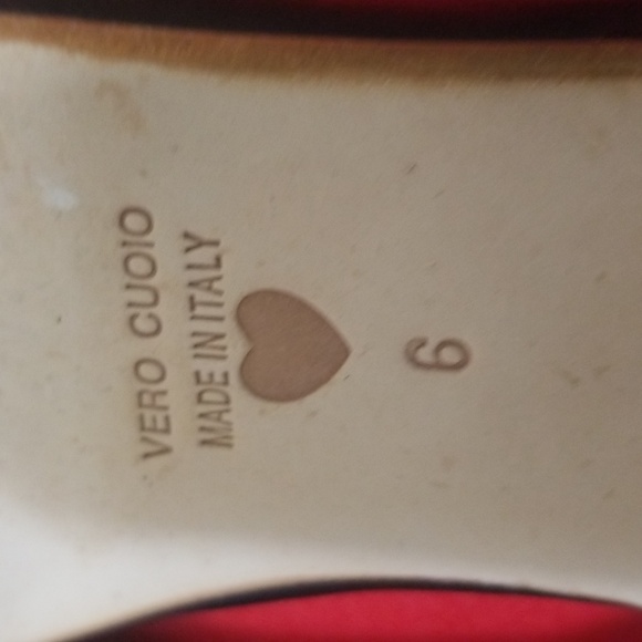 COACH AND FOUR FLAT SHOES - Picture 9 of 11